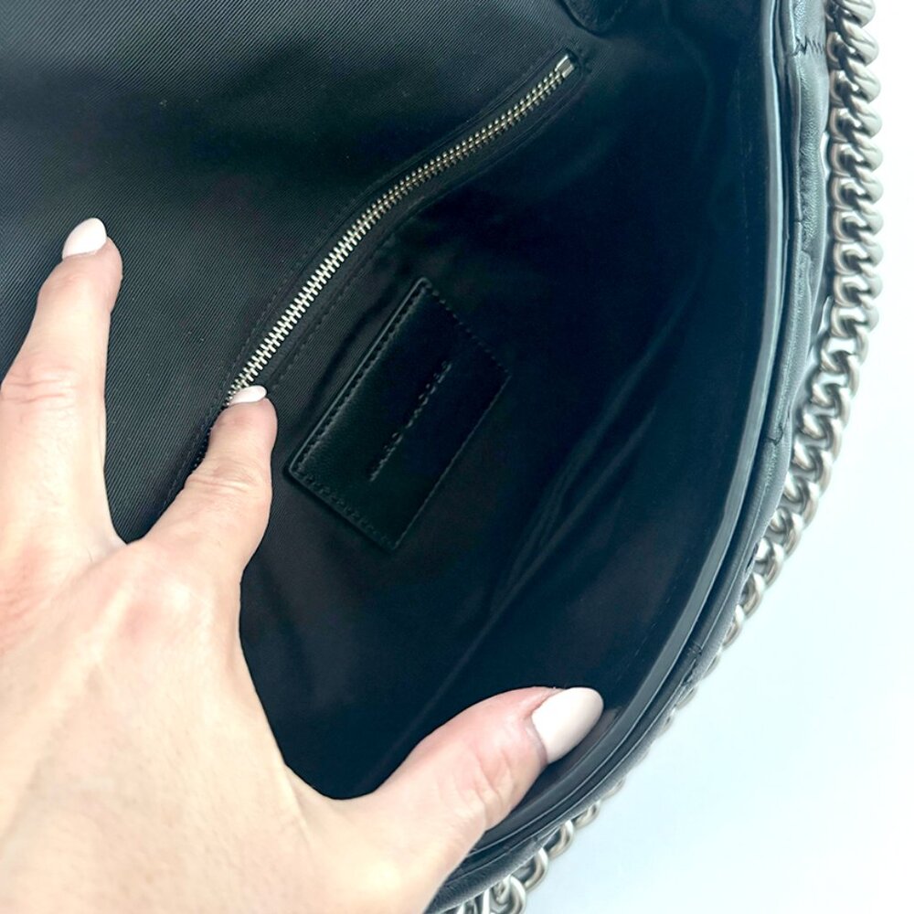 Marc Jacobs Black Quilted Crossbody Bag with Silver Chain - Picture 8 of 13